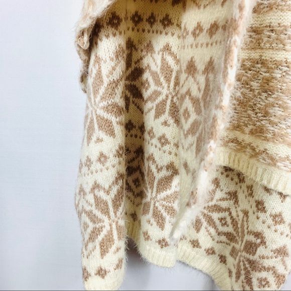 Love Stitch Cowl Neck Knit Poncho - Picture 5 of 6